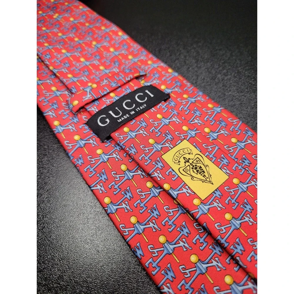 Gucci Men's Necktie Red Weather Vane Silk 3.75